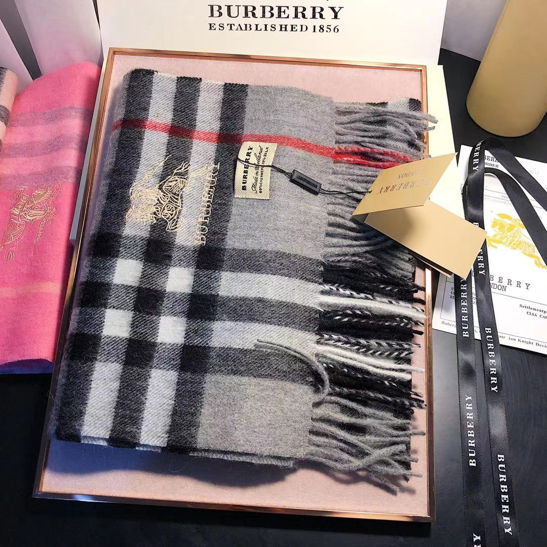 Burberry Classic Check Fringed Cashmere Scarf for Women – product image 65