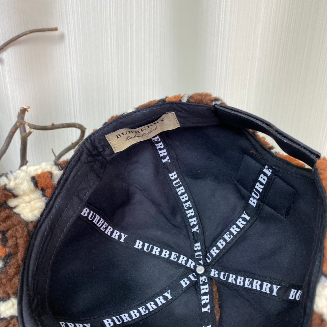 burberry-premium-wool-cap