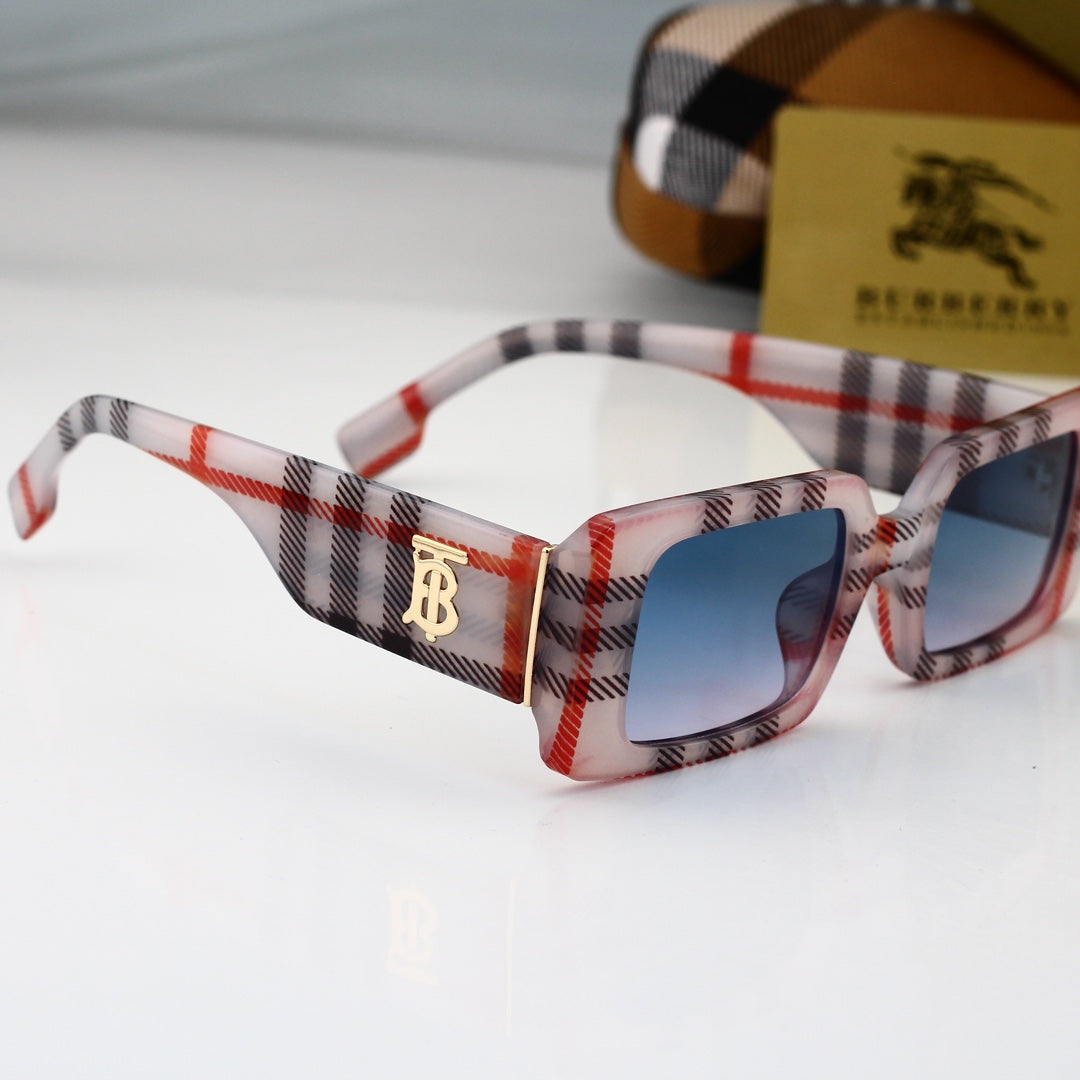 Burberry Retro Plaid Square Sunglasses for Unisex – product image 17
