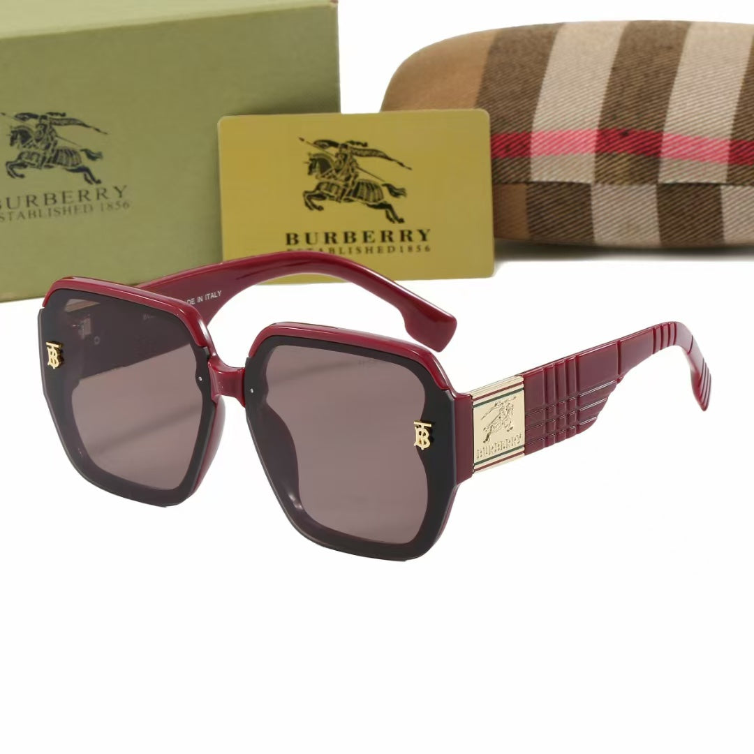 Burberry Vintage Check Square Polarized Sunglasses for Unisex – product image 6