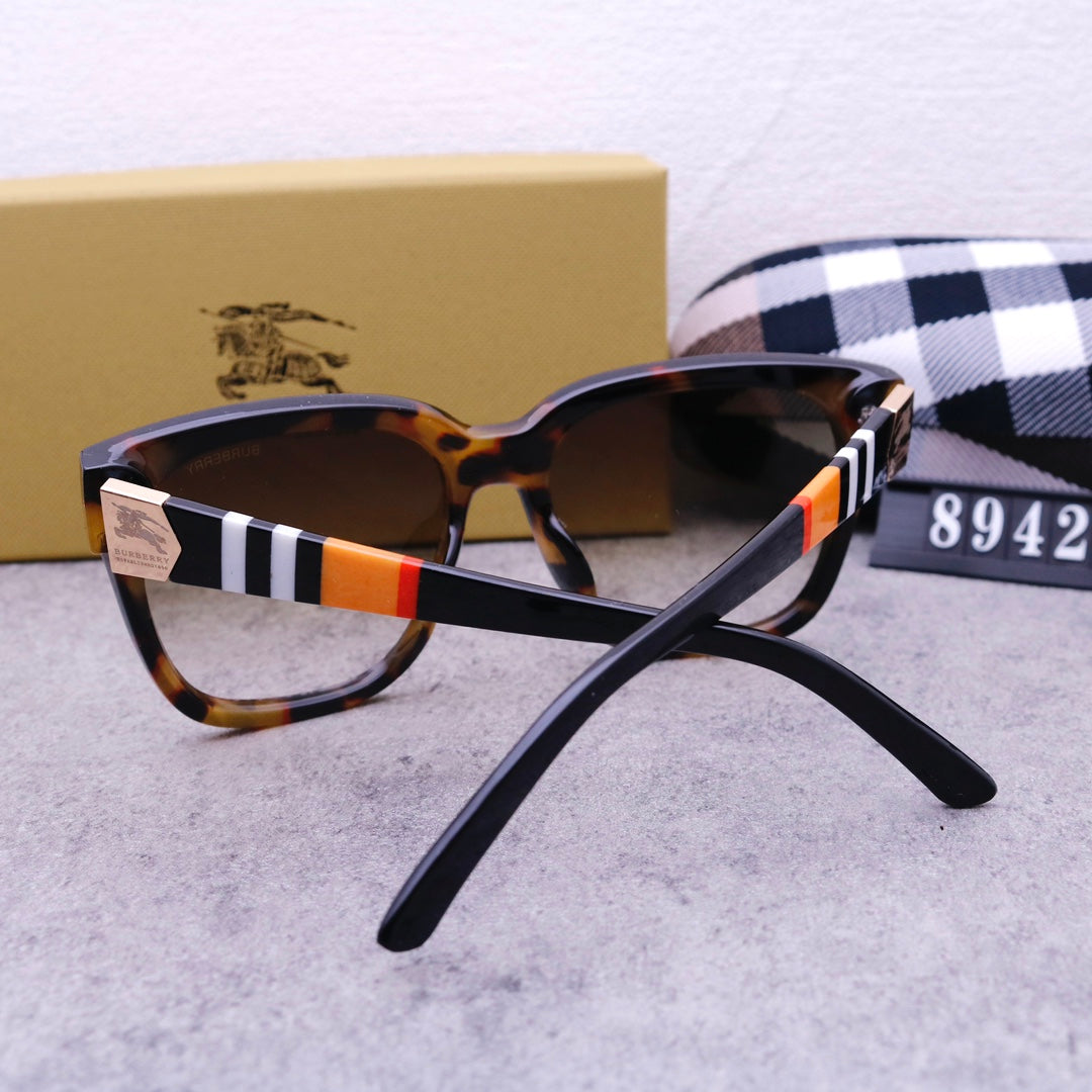 Burberry Vintage Square Plaid Sunglasses for Unisex – product image 12
