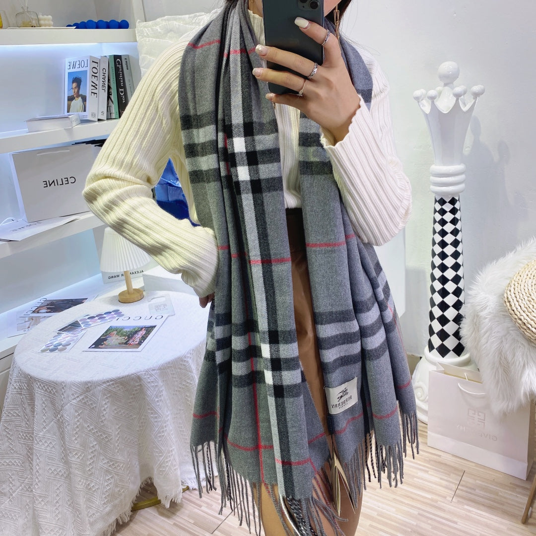 Burberry Wool Classic Plaid Tassel Unisex Scarf – product image 29
