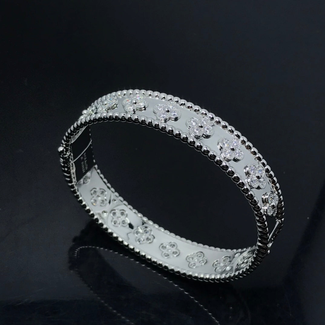 Cartier Kaleidoscope Bracelet – Luxury Jewelry – product image 6