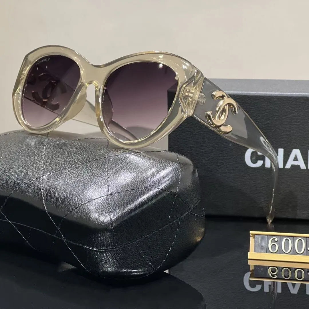 Chanel Butterfly CC Rounded-Square Polarized Sunglasses for Unisex – product image 5