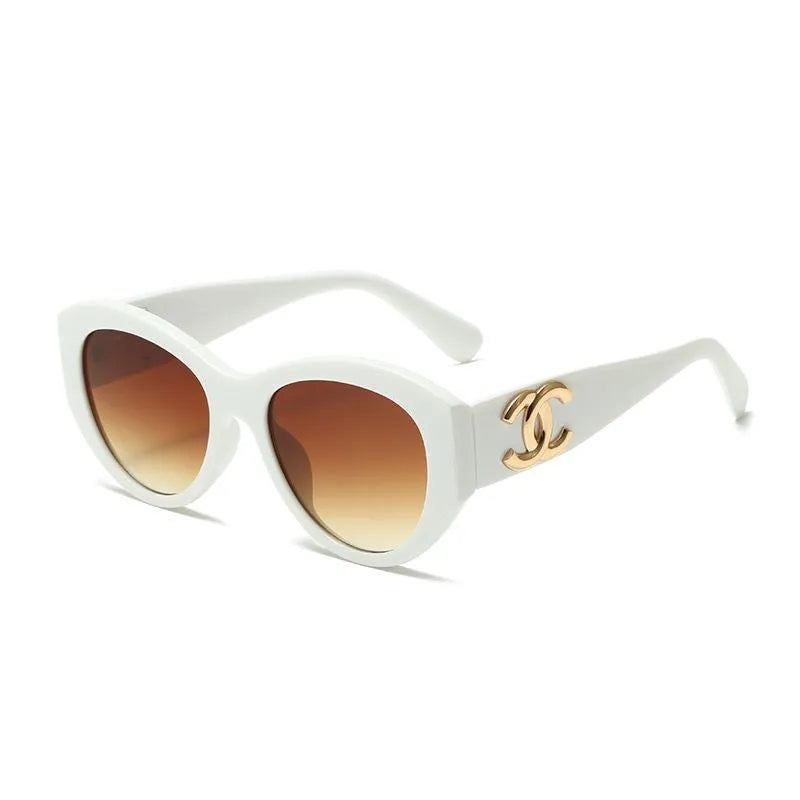 Chanel Butterfly CC Rounded-Square Polarized Sunglasses for Unisex – product image 15