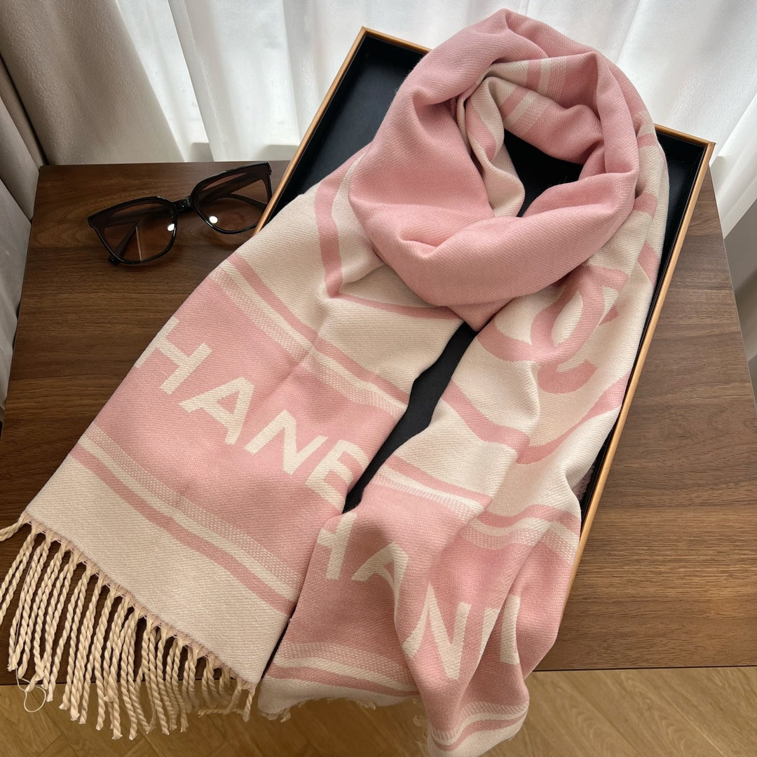 Chanel Cashmere Scarf for Women – product image 19