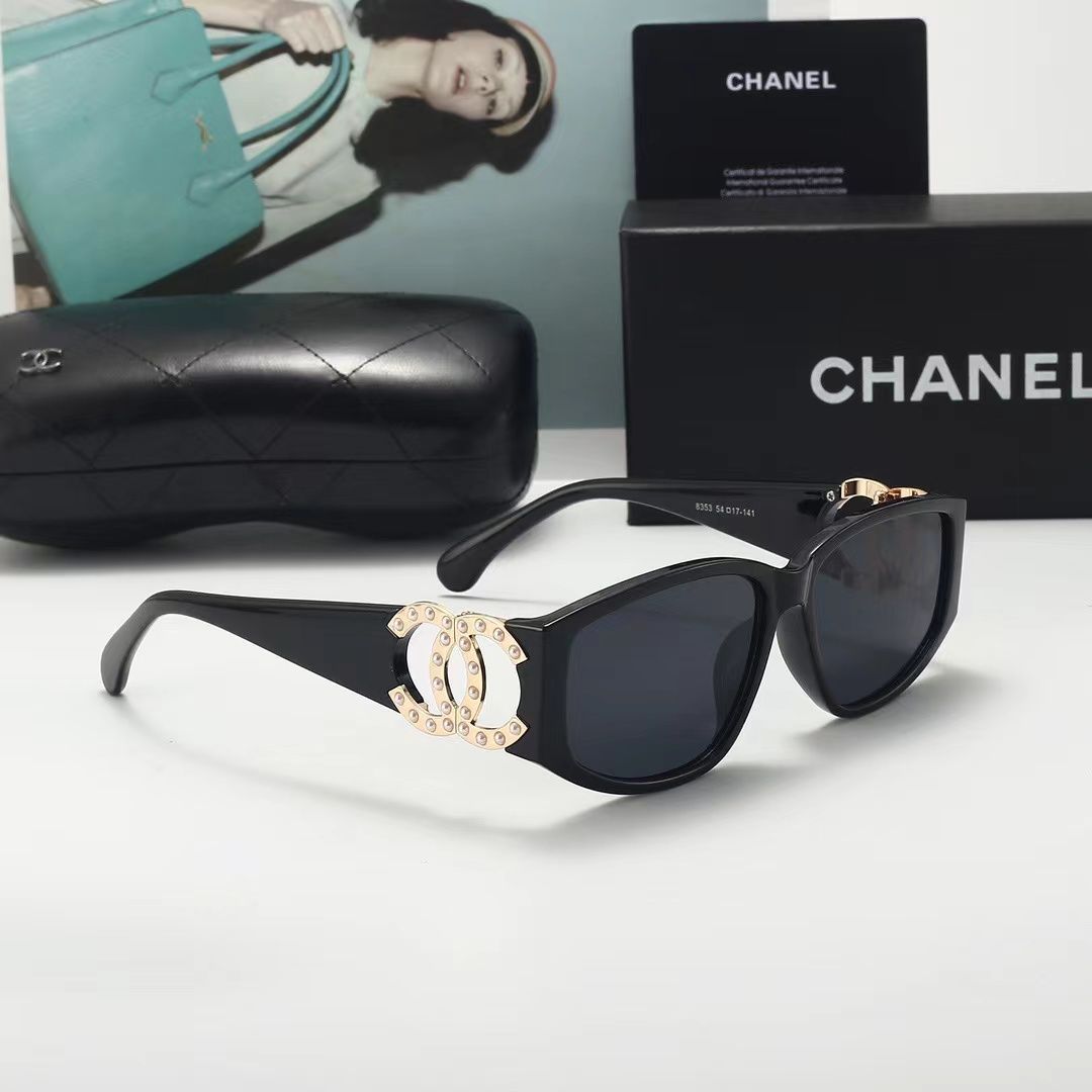 Chanel CC Pearl Cat-Eye Polarized Sunglasses for Unisex – product image 6