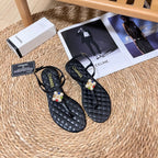Chanel Clover Pearl Flip Flops Sandals – sandals product image 9