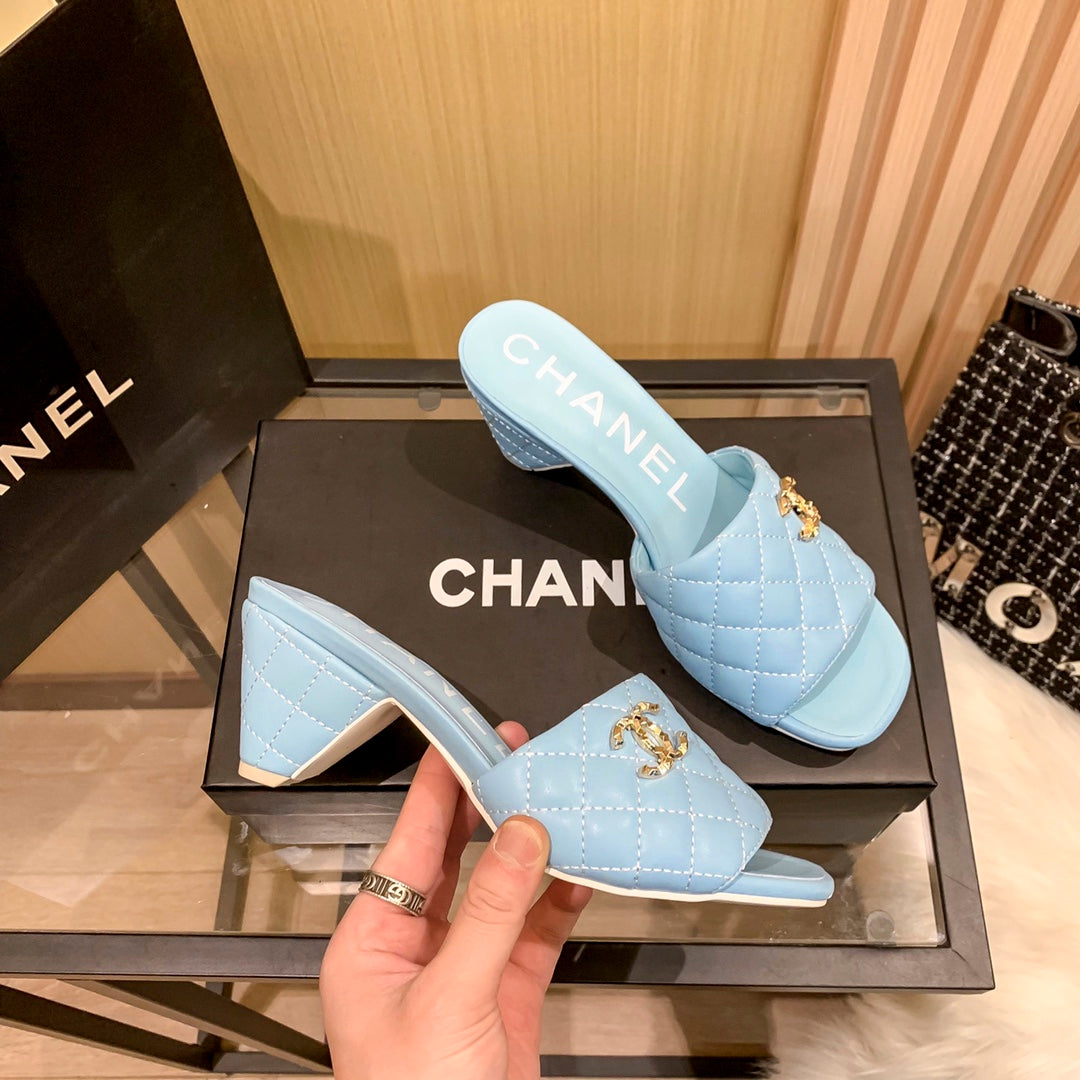 Chanel Diamond Leather Triangle Heel Slippers – slippers product image 7