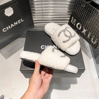 Chanel Diamond Logo Flat Fur Slippers – slippers product image 16
