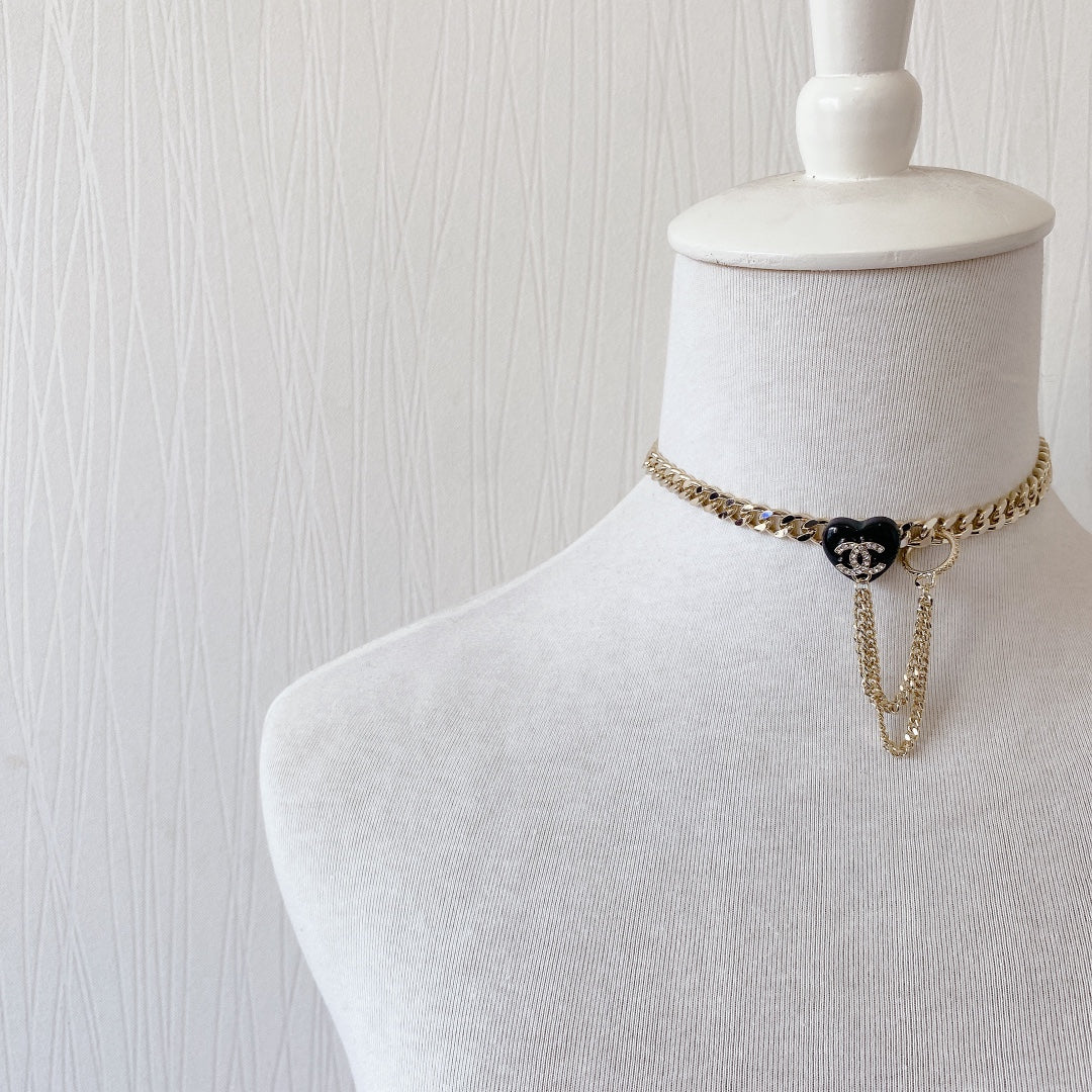 Chanel Heart Pendant Necklace – Luxury Designer Jewelry – product image 5