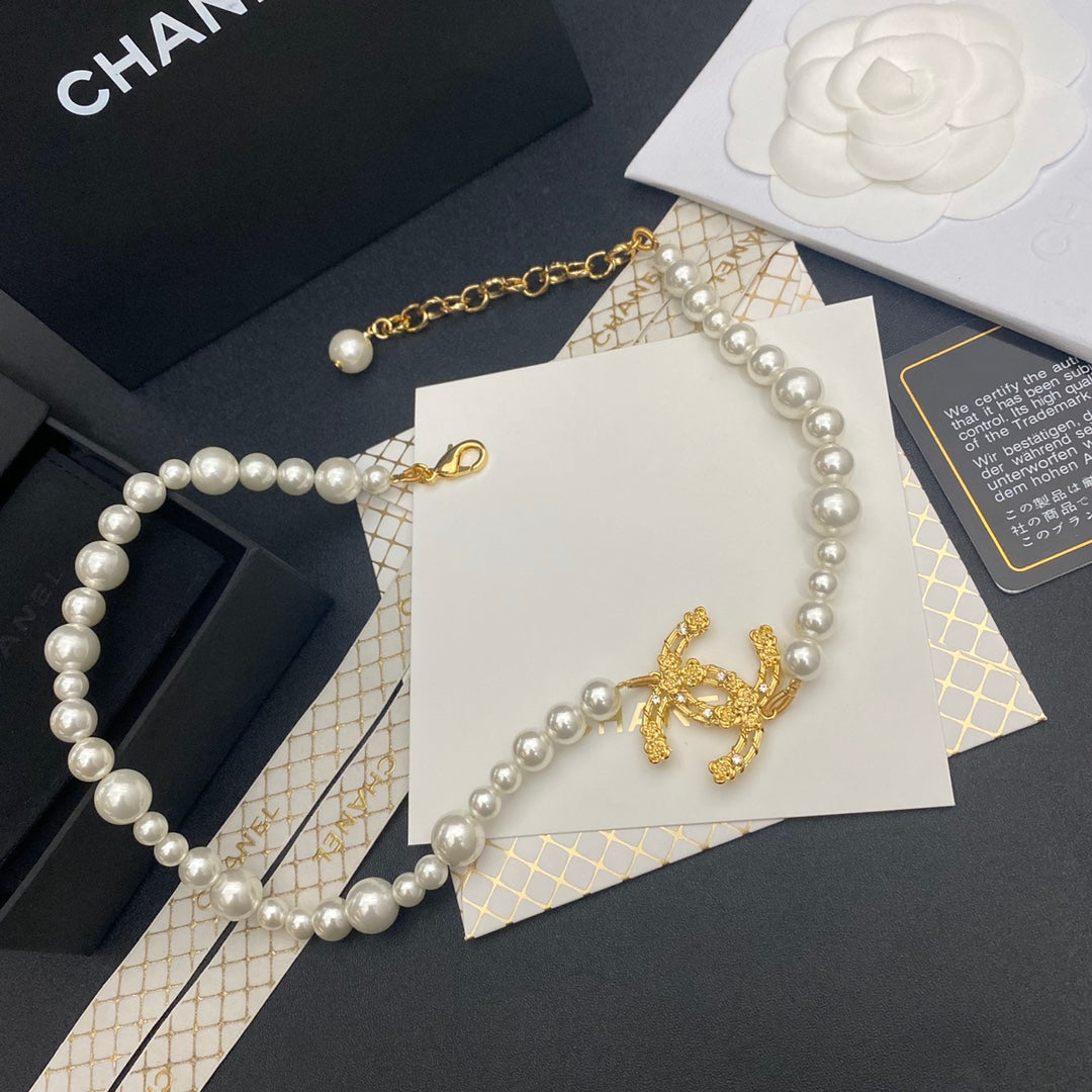 Chanel Irregular Pearl Short Necklace – Luxury Designer Jewelry – product image 2