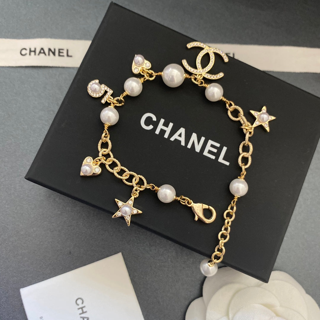 Chanel Star Heart Pearl Pendant Bracelet – Luxury Jewelry – product image 2
