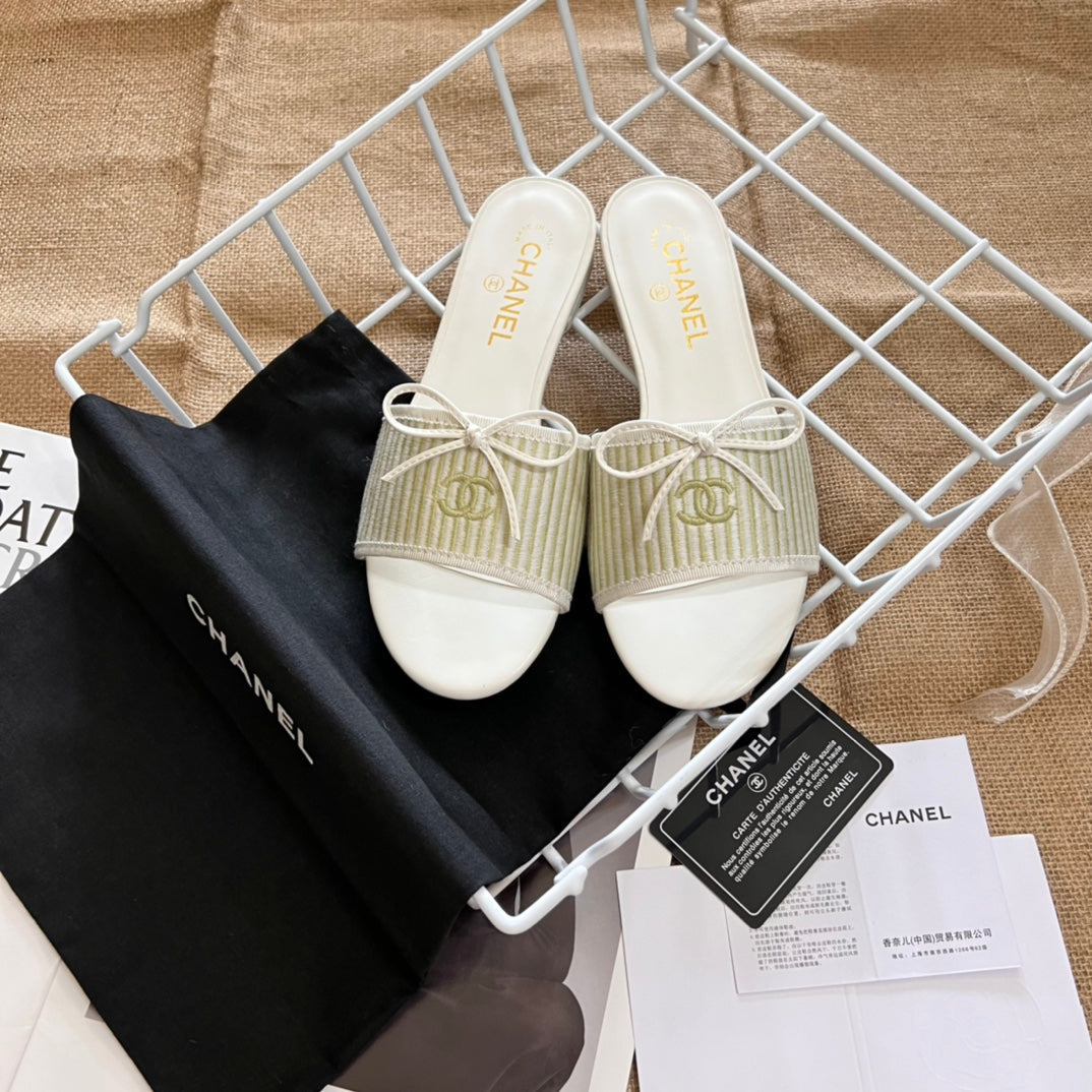 Chanel Sweet Bow Flat Slippers – slippers product image 3