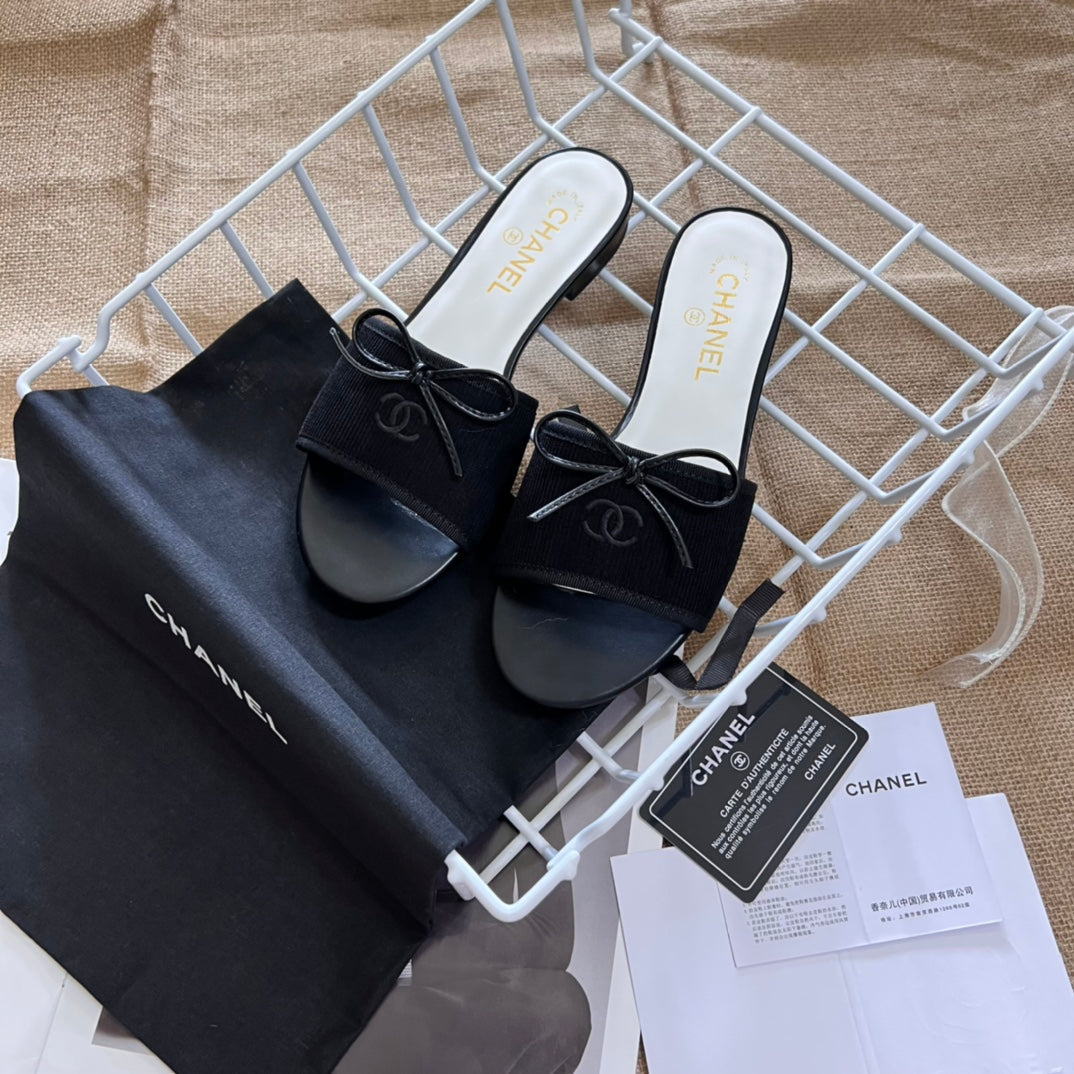Chanel Sweet Bow Flat Slippers – slippers product image 4