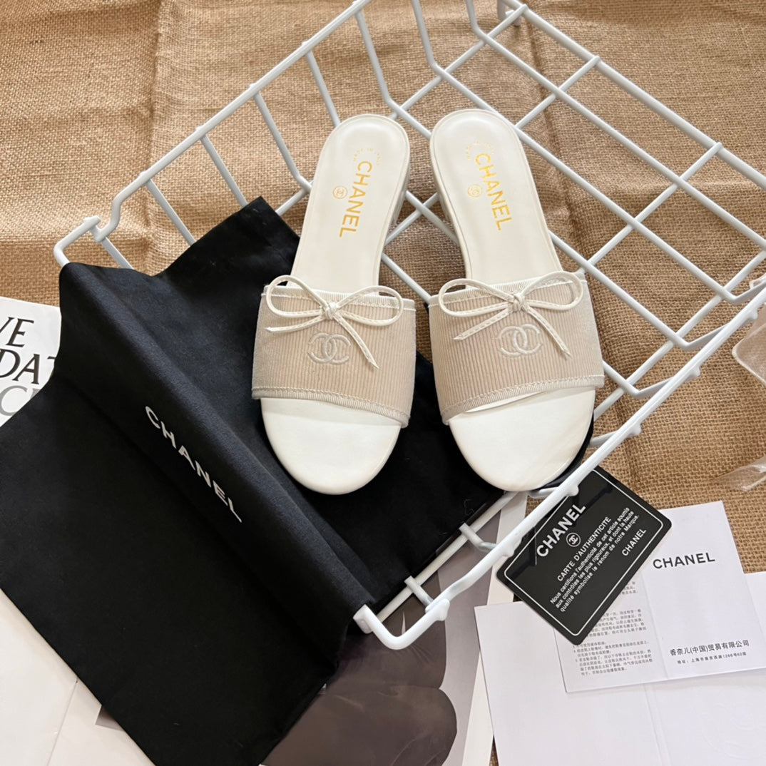 Chanel Sweet Bow Flat Slippers – slippers product image 5