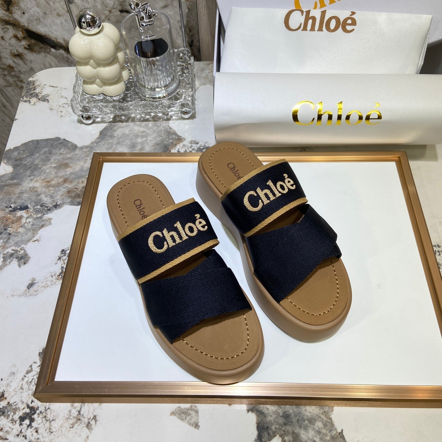 Chloé Embroidery Woven Belt Thick Bottom Sandals – sandals product image 2