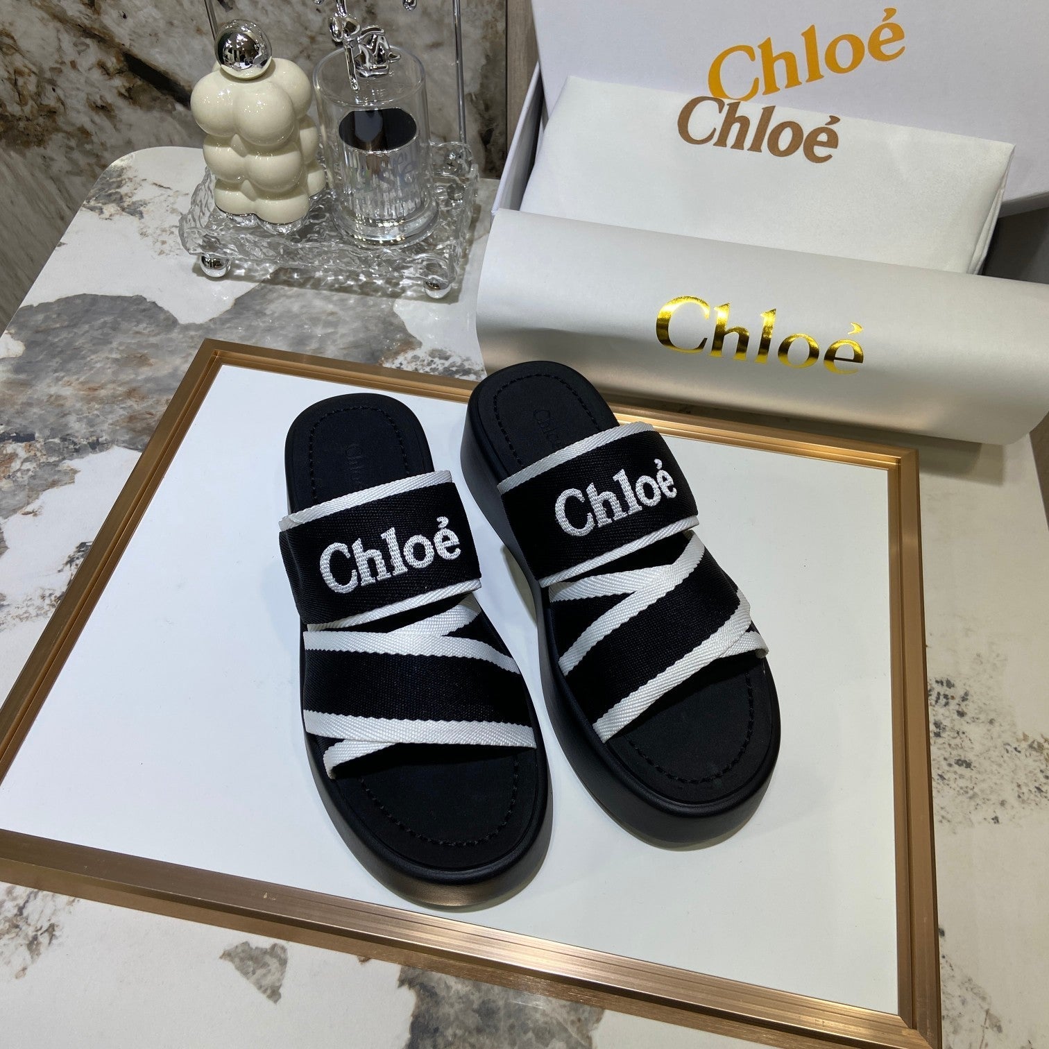 Chloé Embroidery Woven Belt Thick Bottom Sandals – sandals product image 3