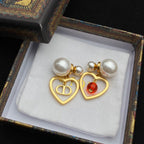 Resin Pearl Heart Stud Earrings