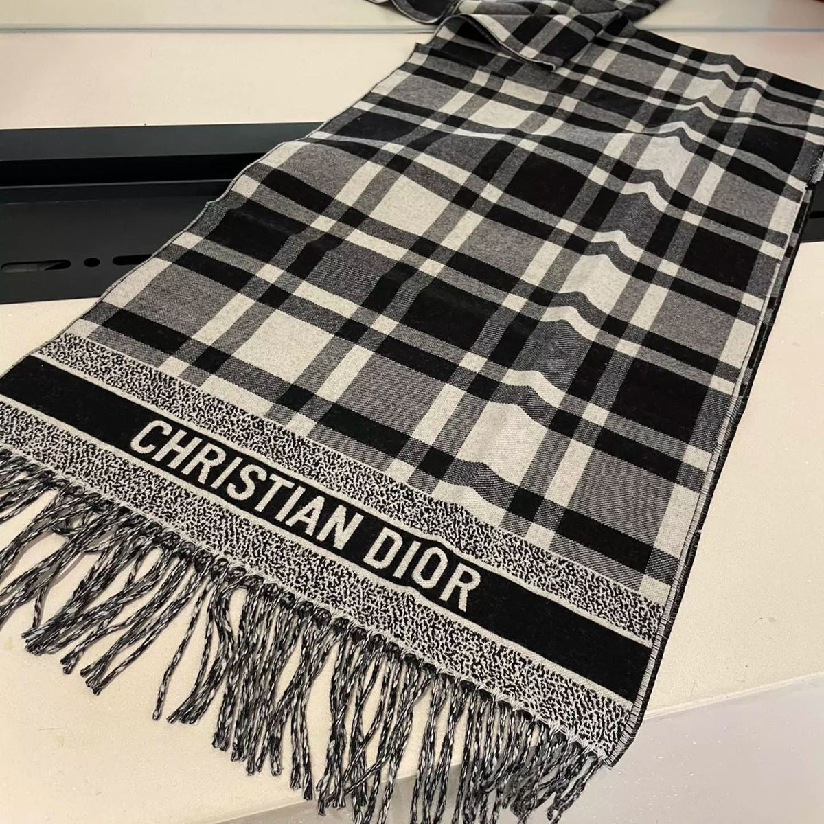 Dior Classic Plaid Fringed Cashmere Scarf Shawl for Women – product image 3