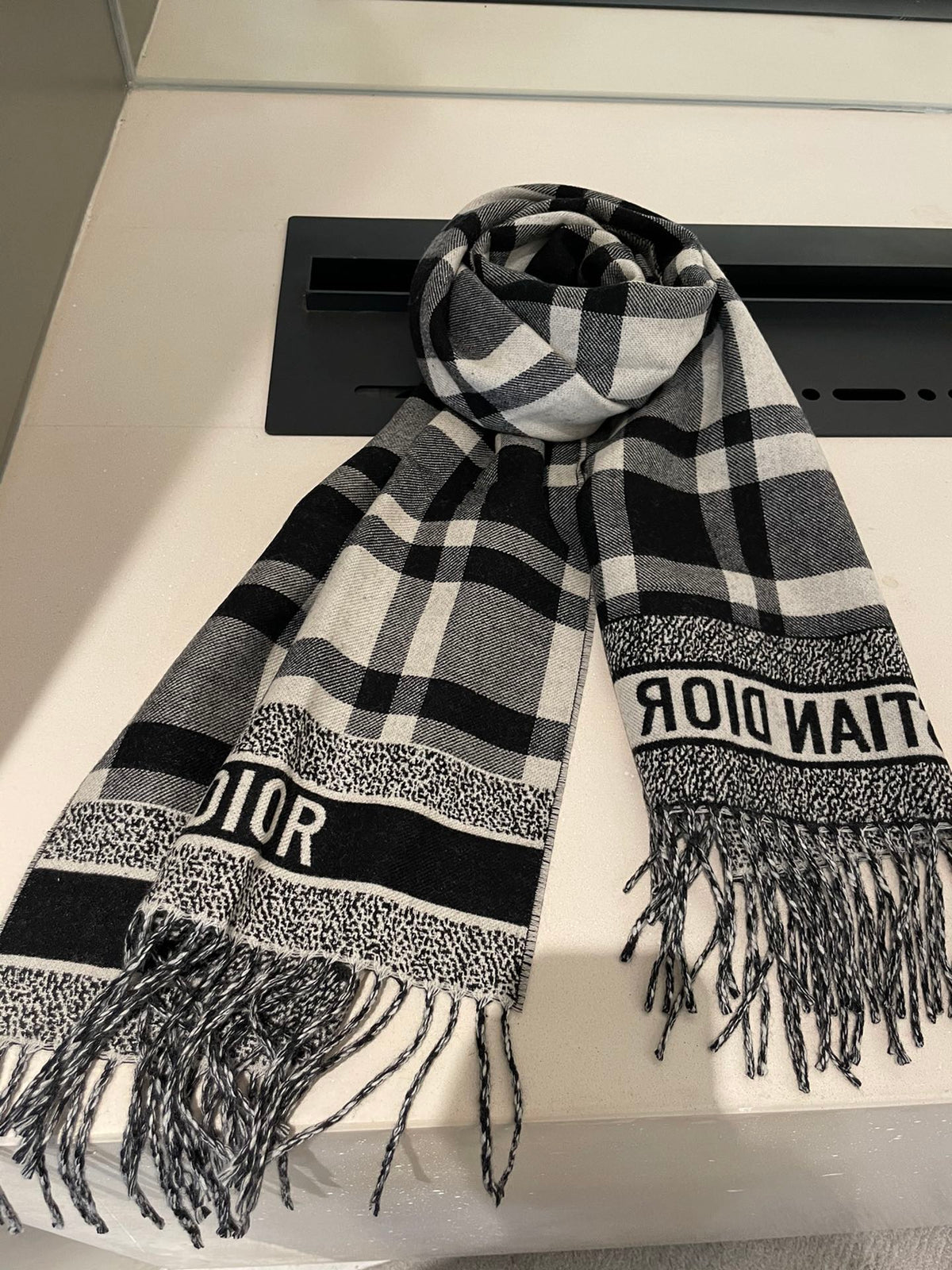 Dior Classic Plaid Fringed Cashmere Scarf Shawl for Women – product image 7