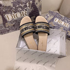 Dior Classic Women's Solid Color Embroidery Slippers – slippers product image 15