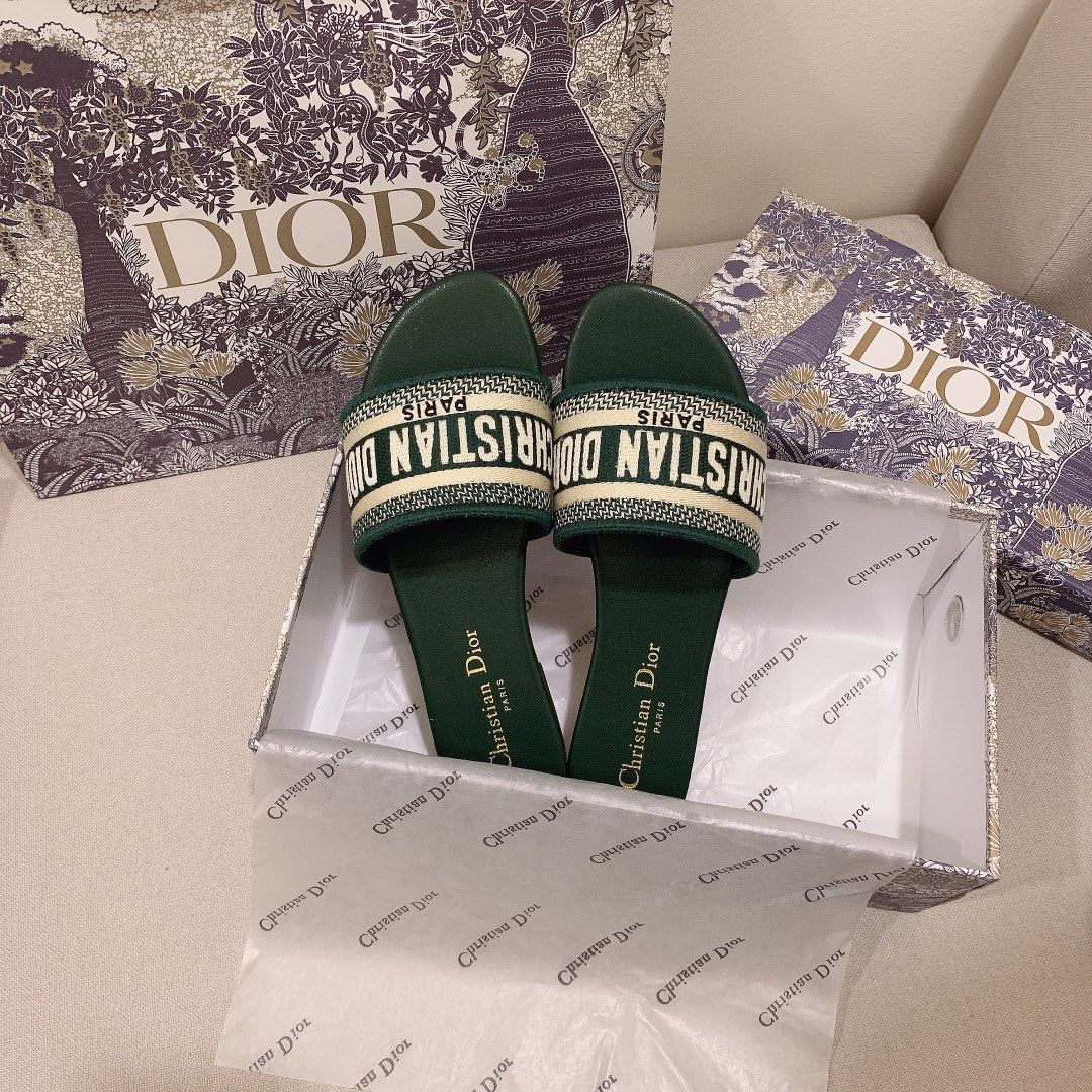Dior Classic Women's Solid Color Embroidery Slippers – slippers product image 7