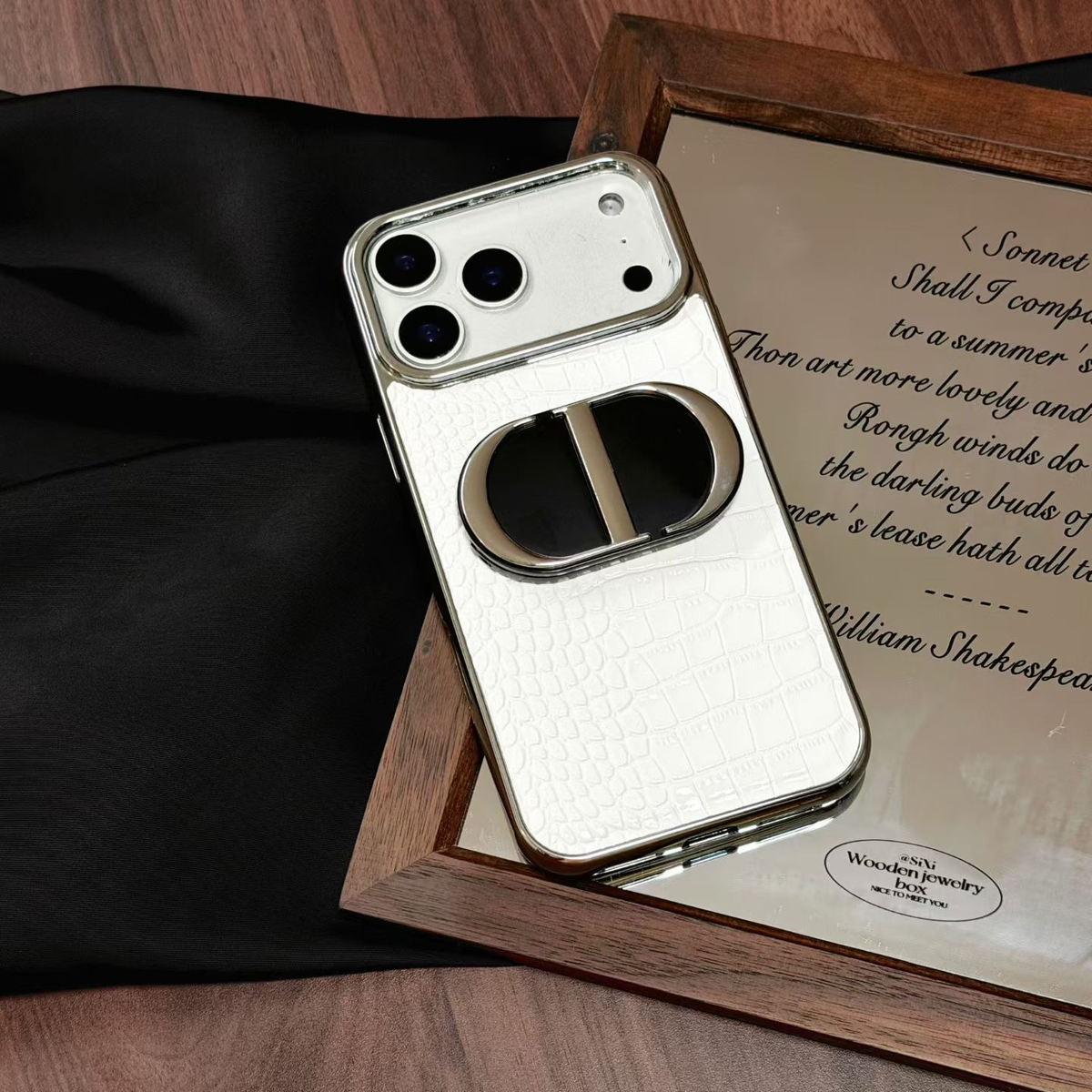 Dior croc ring stand case for iPhone 18 Pro Max – white case detail