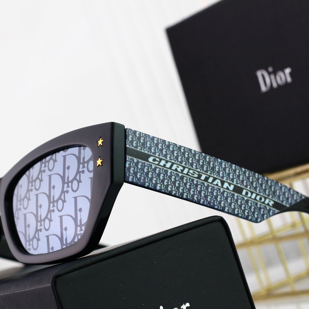 Dior Embossed Rectangular Polarized Sunglasses for Unisex – product image 9