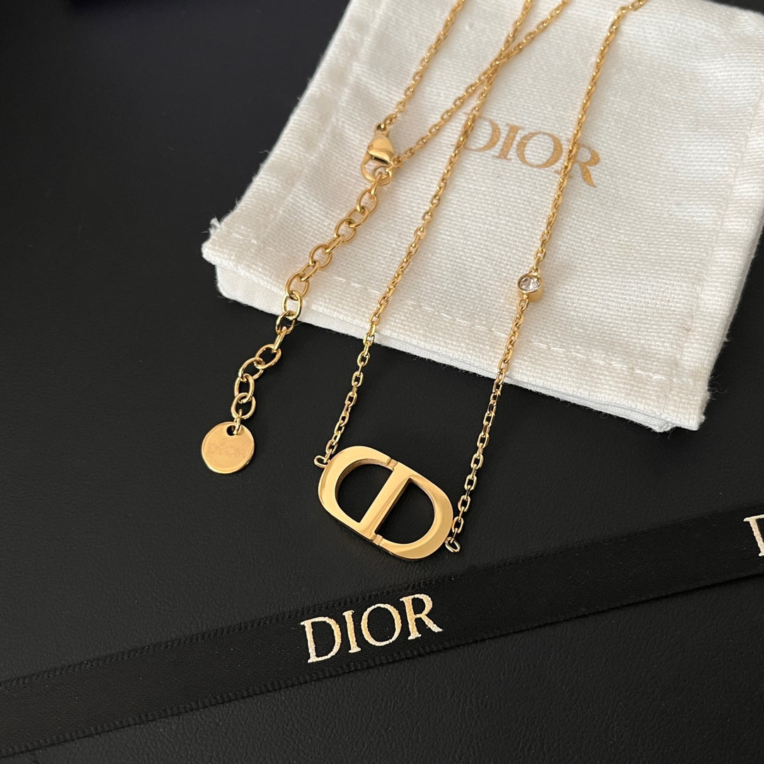 Dior Letter Necklace – Luxury Designer Jewelry – product image 6