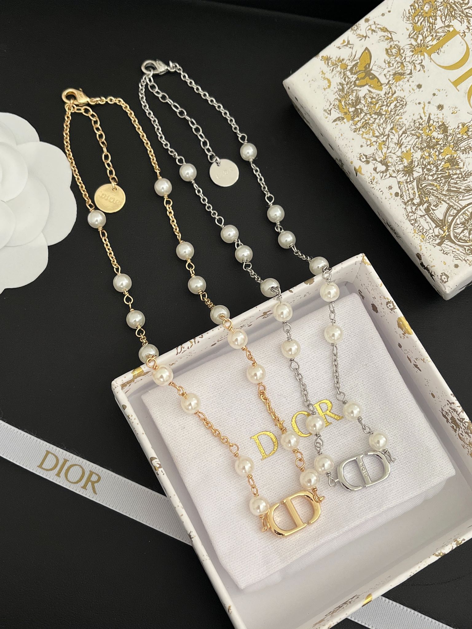 Dior Pearl Necklace – Luxury Designer Jewelry – product image 4
