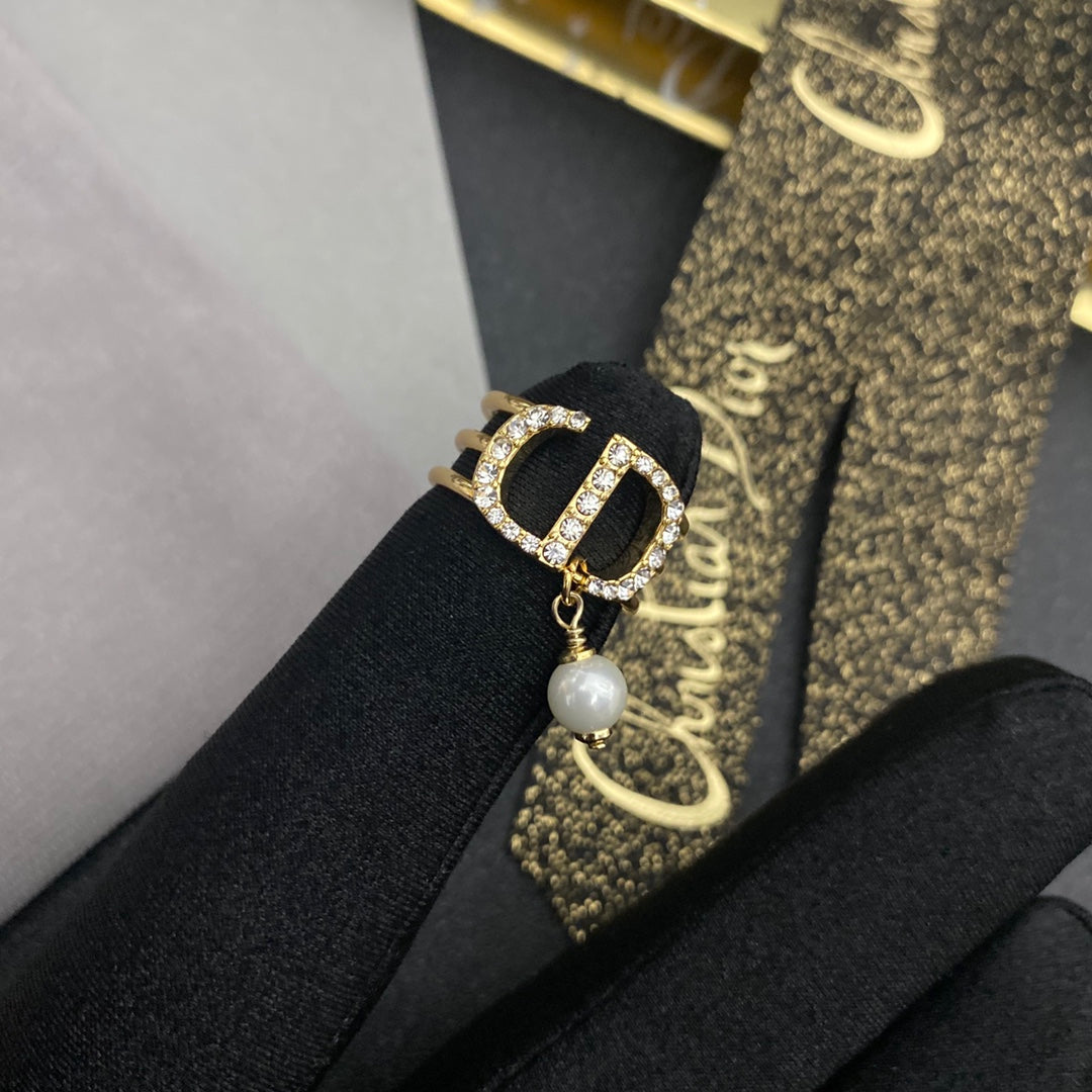 Dior Pearl Pendant Ring – Luxury Designer Jewelry – product image 2