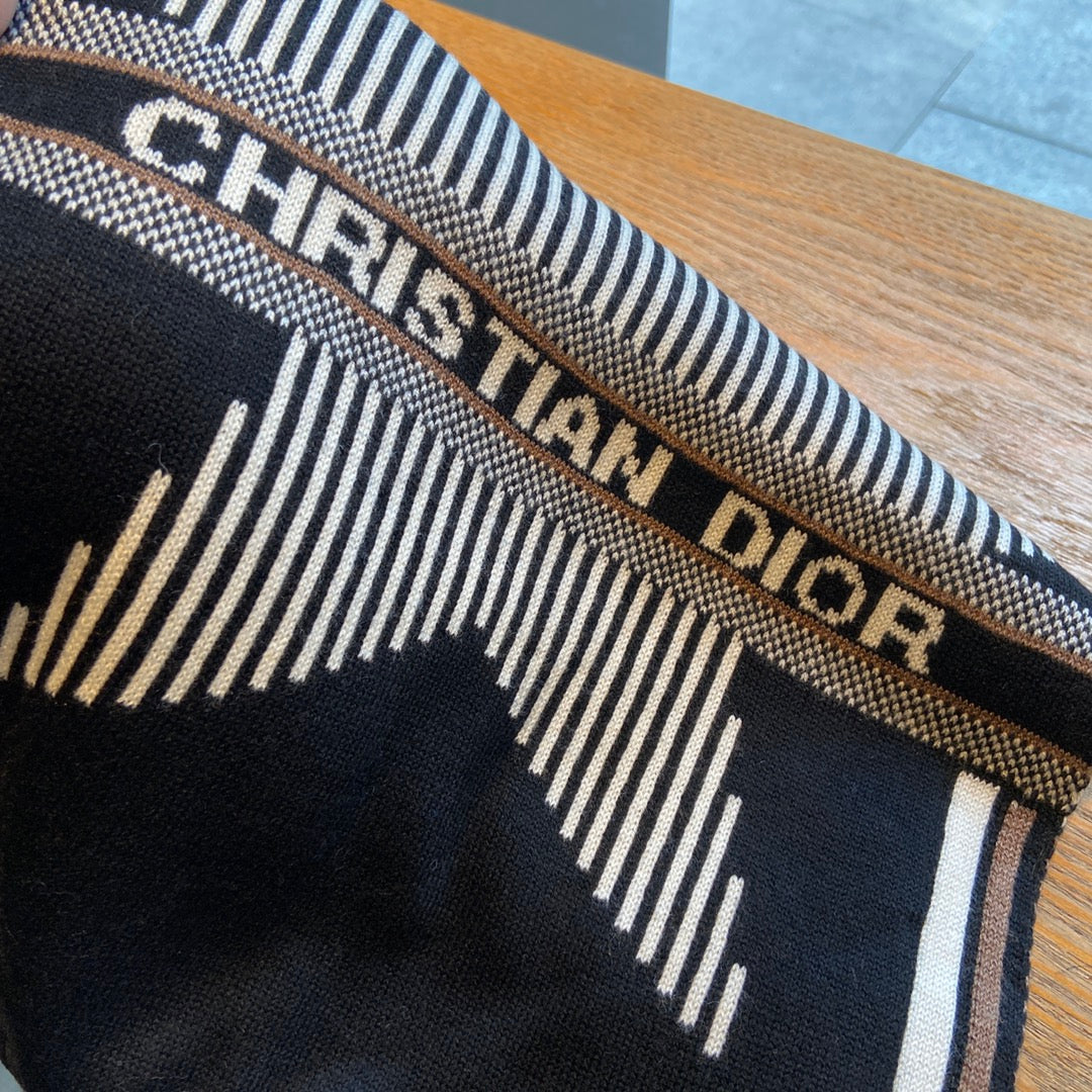 Dior Premium Woven Lucky Star Series Jacquard Knit Scarf for Women – product image 13