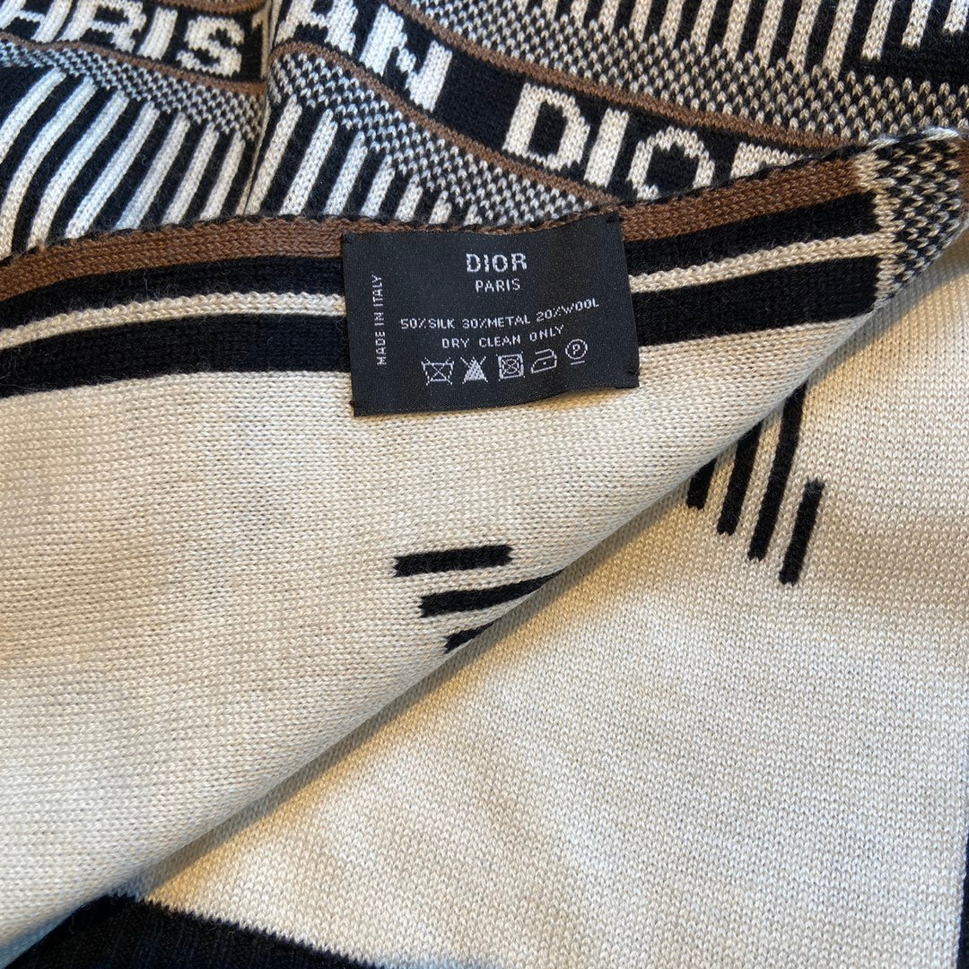 Dior Premium Woven Lucky Star Series Jacquard Knit Scarf for Women – product image 17