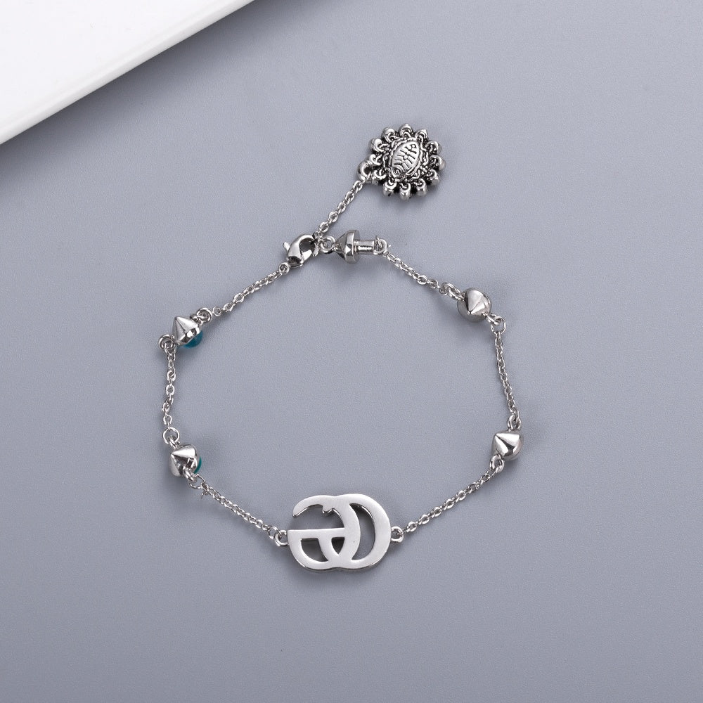 Dior Small Daisy Jewel Bracelet – Luxury Jewelry – product image 7