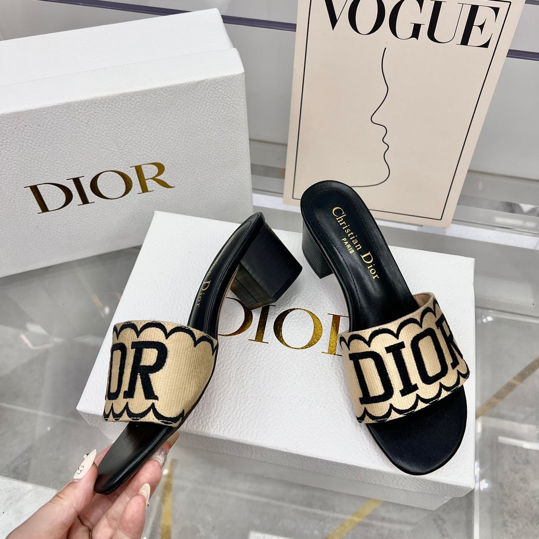 Dior Straw Embroidery Heeled Sandals – sandals product image 3