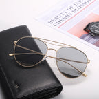 Dollger Polished Silver Aviator Sunglasses for Unisex – product image 10