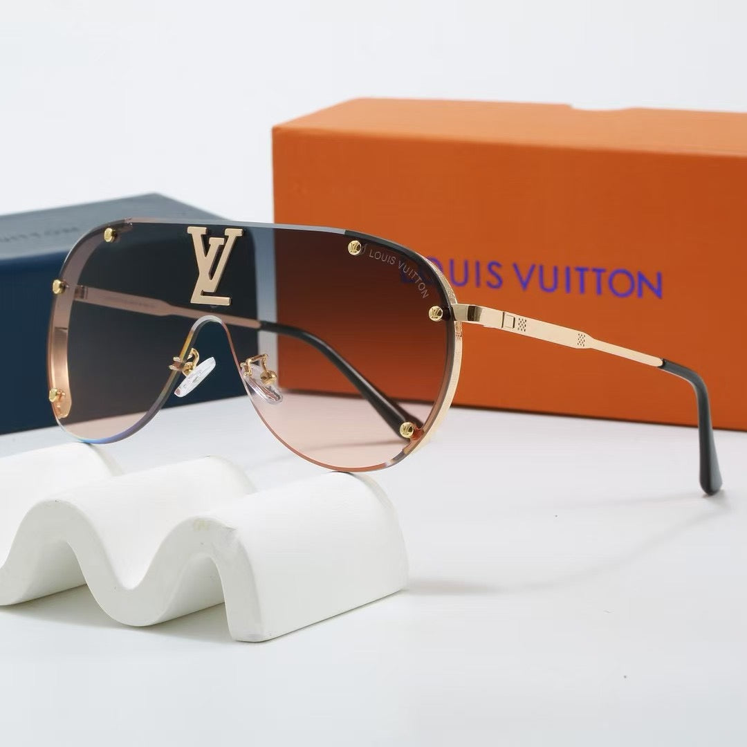 Oversized, integrated metal trendy sunglasses