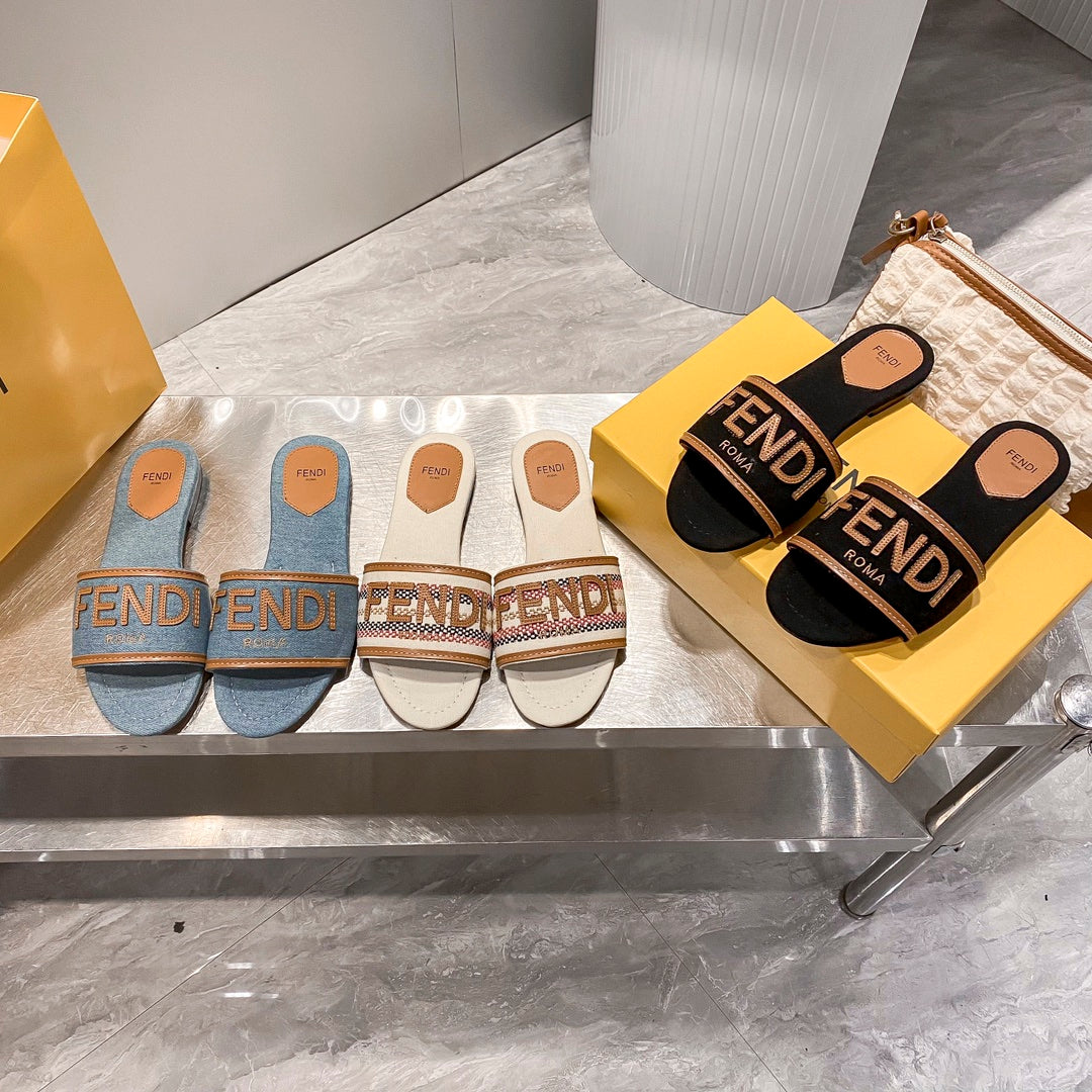 Fendi Embroidered Letters Flat Slippers – slippers product image 7