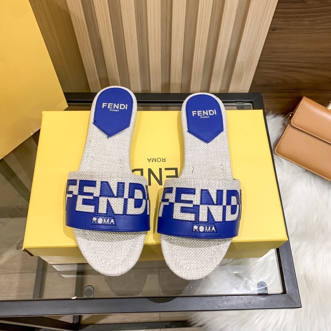 Fendi Monogrammed Classic Flat Slippers – slippers product image 4