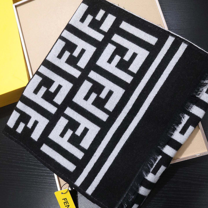 Fendi Premium Woven Unisex FF Monogram Double-sided Scarf – product image 4