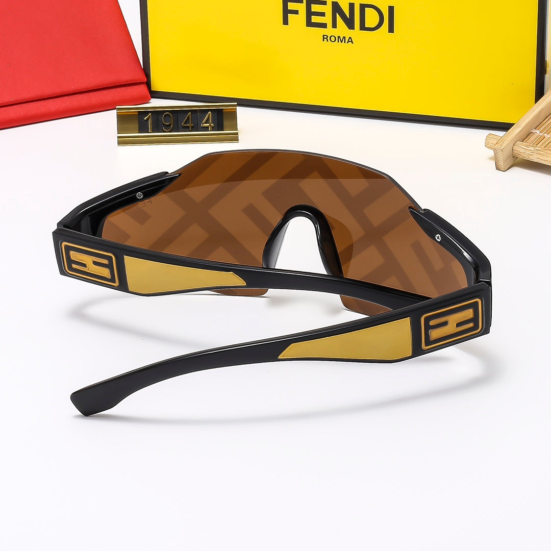 Fendi Round Oversized Shield Polarized Sunglasses for Unisex – product image 16