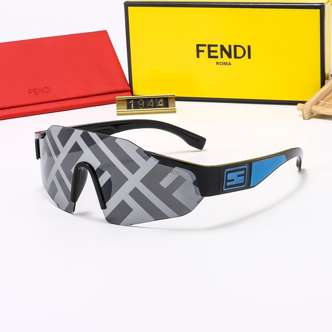 Fendi Round Oversized Shield Polarized Sunglasses for Unisex – product image 17