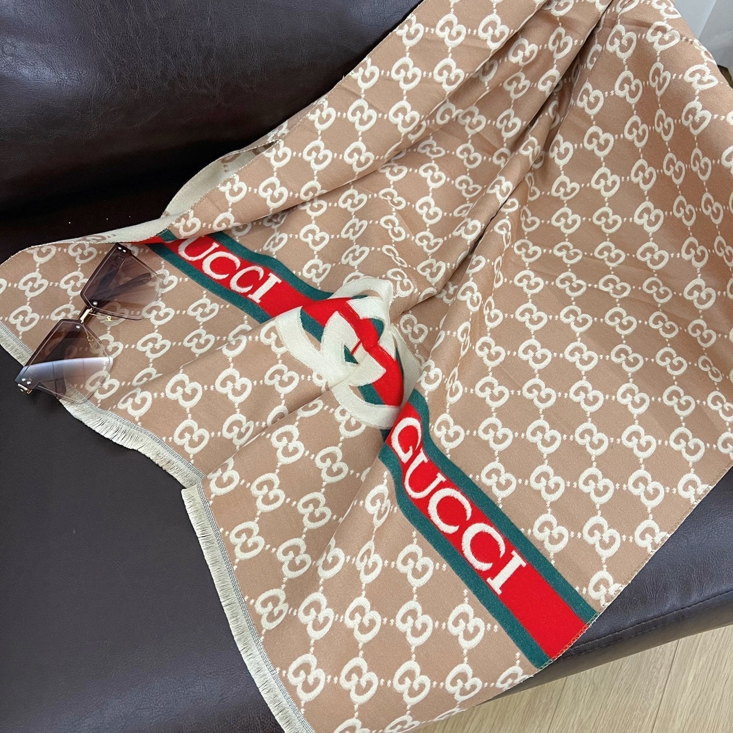 Gucci Cashmere Classic Full Logo Jacquard Warm Scarf Shawl for Women – product image 11