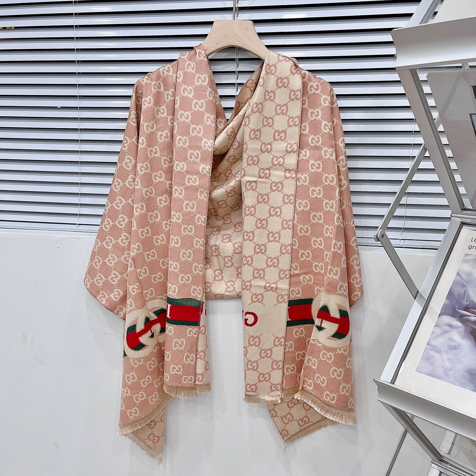 Gucci Cashmere Classic Full Logo Jacquard Warm Scarf Shawl for Women – product image 12