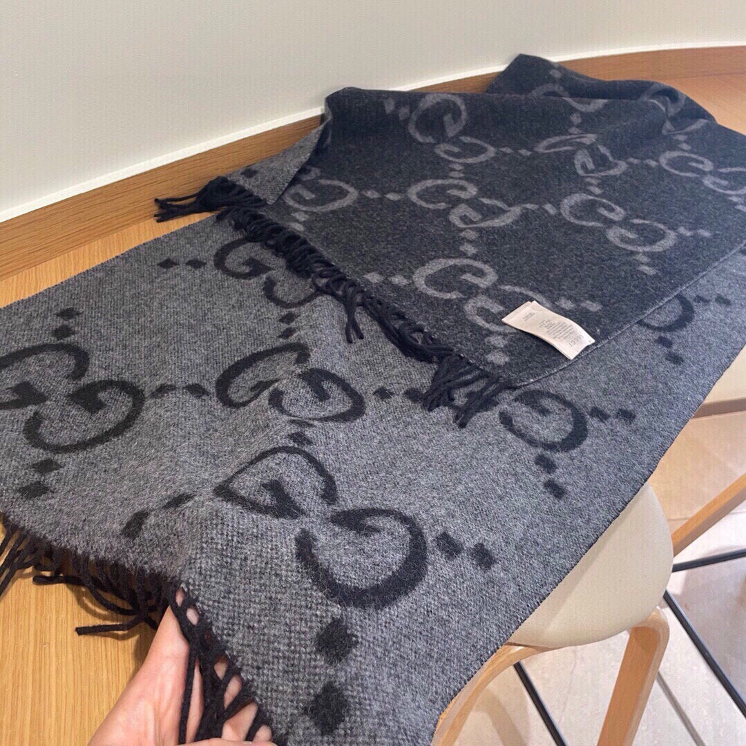 Gucci Classic Large Letter Jacquard Cashmere Scarf for Women – product image 21