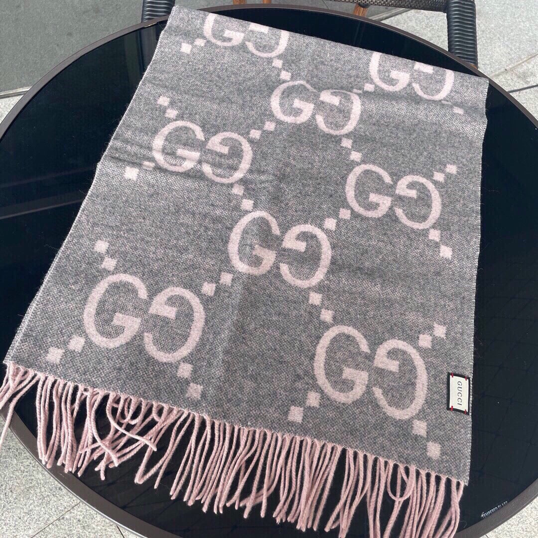 Gucci Classic Large Letter Jacquard Cashmere Scarf for Women – product image 7