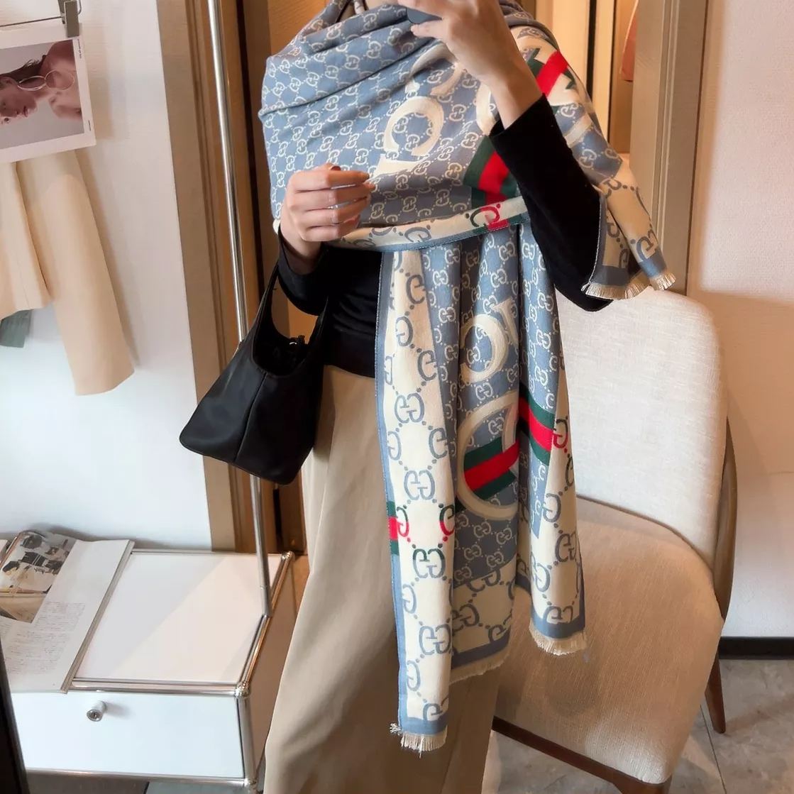 Gucci Color Block Logo Jacquard Cashmere Scarf for Women – product image 37