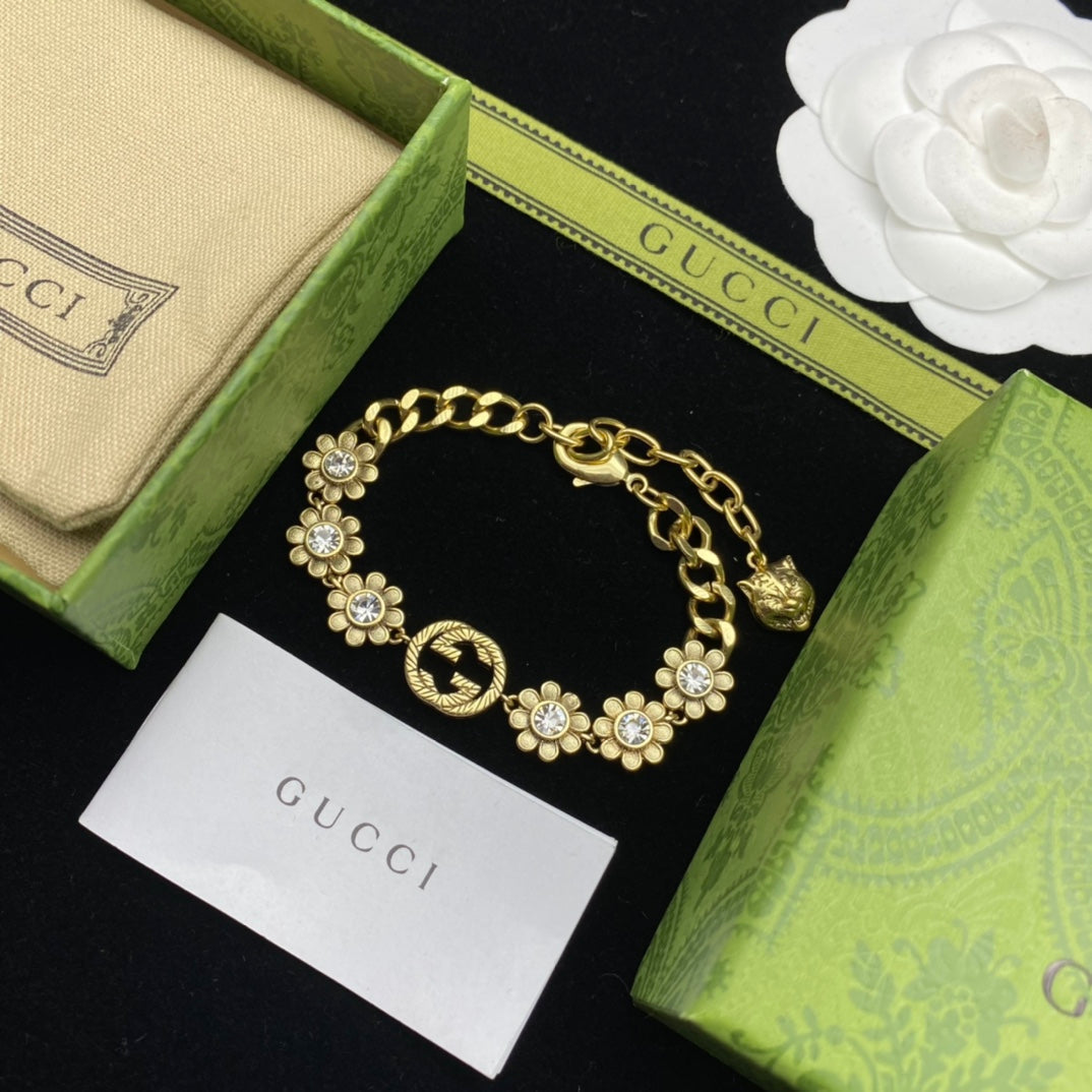 Gucci Crystal Flower Bracelet – Luxury Jewelry – product image 3