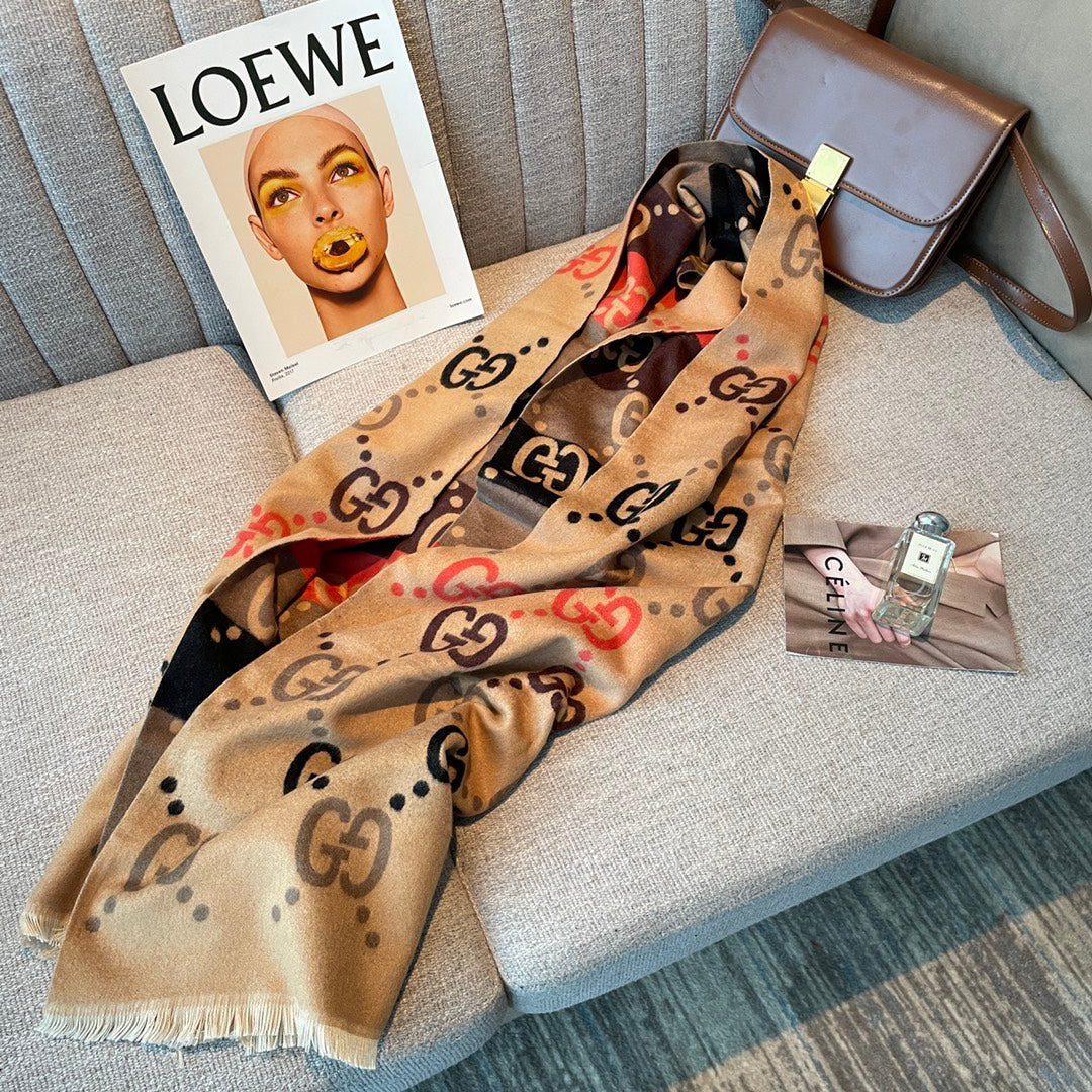Gucci Double Faced Cashmere Skin-Friendly Scarf Shawl for Women – product image 21